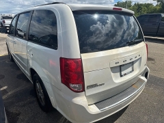 Used 2013  Dodge Grand Caravan 4d Wagon SXT at Maxx Loans near St&period; Adrian&comma; MI