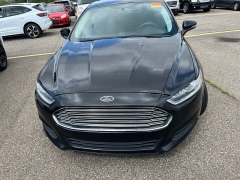 Used 2015  Ford Fusion 4d Sedan SE 2&period;5L at Maxx Loans near St&period; Adrian&comma; MI