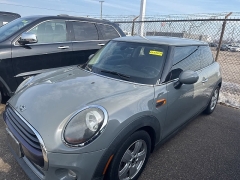 Used 2019  MINI Hardtop 2 Door Cooper FWD at Maxx Loans near St&period; Adrian&comma; MI