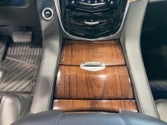 Used 2017  Cadillac Escalade 4d SUV 4WD Premium Luxury at Maxx Loans near St&period; Adrian&comma; MI