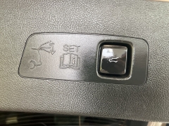 Used 2020  Lincoln Corsair 4d SUV FWD Reserve at Maxx Loans near St. Adrian, MI