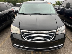 Used 2013  Chrysler Town & Country 4d Wagon Touring at Maxx Loans near St&period; Adrian&comma; MI