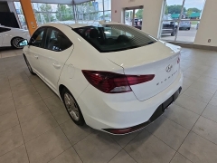 Used 2019  Hyundai Elantra SEL Auto at Maxx Loans near St&period; Adrian&comma; MI