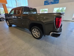 Used 2019  GMC Sierra 1500 4WD Crew Cab 157" SLT at Maxx Loans near St&period; Adrian&comma; MI