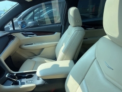 Used 2017 Cadillac XT5 4d SUV AWD Luxury at Maxx Loans near ,