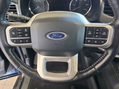 Used 2022  Ford Expedition XLT 4x4 at Maxx Loans near St&period; Adrian&comma; MI