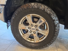 Used 2015  Ford F-150 4WD SuperCab 145" at Maxx Loans near St&period; Adrian&comma; MI