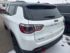 Used 2025  Jeep Compass Trailhawk 4x4 at Maxx Loans near St&period; Adrian&comma; MI