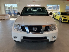 Used 2015  Nissan Frontier 2WD Crew Cab SWB Auto SV at Maxx Loans near St. Adrian, MI