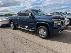 Used 2021 Chevrolet Silverado 3500HD 4WD Crew Cab High Country at Suburban Ford of Sterling Heights near Sterling Heights, MI