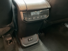 Used 2020 Toyota Highlander 4d SUV AWD XLE at Suburban Ford of Sterling Heights near Sterling Heights, MI