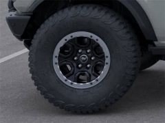 New 2024 Ford Bronco Badlands 2 Door Advanced 4x4 at Suburban Ford of Sterling Heights near Sterling Heights, MI