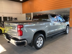Used 2021  Chevrolet Silverado 1500 4WD Crew Cab LT at Maxx Loans near St. Adrian, MI