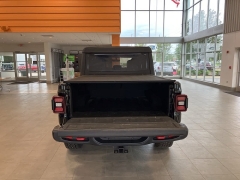 Used 2020 Jeep Gladiator Crew Cab Rubicon at Maxx Loans near St. Adrian, MI