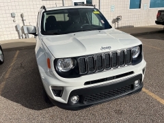 Used 2020  Jeep Renegade Latitude 4x4 at Maxx Loans near St. Adrian, MI