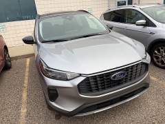 Used 2024  Ford Escape Active AWD at Maxx Loans near St. Adrian, MI