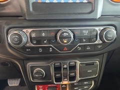 Used 2021  Jeep Gladiator Mojave 4x4 at Maxx Loans near St&period; Adrian&comma; MI