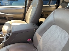 Used 2004 Mercury Mountaineer 4dr 114" WB w/4.6L AWD at Suburban Ford of Sterling Heights near Sterling Heights, MI
