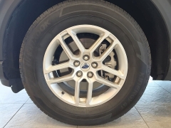 Used 2026  Ford Explorer Active Pkg 4WD at Maxx Loans near St&period; Adrian&comma; MI