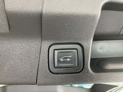 Used 2021 GMC Acadia AWD 4dr Denali at Maxx Loans near ,
