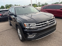 Used 2018 Volkswagen Atlas 3.6L V6 SEL Premium 4MOTION at Suburban Ford of Sterling Heights near Sterling Heights, MI