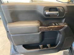 Used 2019  GMC Sierra 1500 4WD Crew Cab 147" SLE at Maxx Loans near St&period; Adrian&comma; MI