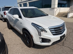 Used 2017 Cadillac XT5 4d SUV AWD Luxury at Maxx Loans near ,
