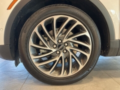 Used 2020  Lincoln Nautilus Reserve AWD at Maxx Loans near St. Adrian, MI