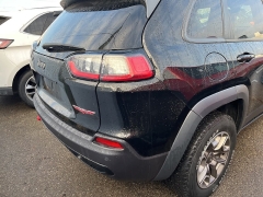 Used 2020  Jeep Cherokee Trailhawk 4x4 at Maxx Loans near St&period; Adrian&comma; MI
