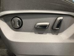 Used 2019  Volkswagen Atlas 4d SUV 3.6L SE Technology 4motion at Maxx Loans near St. Adrian, MI