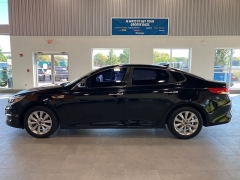 Used 2016  Kia Optima 4d Sedan EX at Maxx Loans near St. Adrian, MI