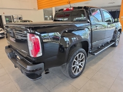 Used 2019  GMC Canyon 4WD Crew Cab 128&period;3" Denali at Maxx Loans near St&period; Adrian&comma; MI