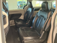 Used 2022  Chrysler Pacifica Hybrid Touring L FWD at Maxx Loans near St. Adrian, MI