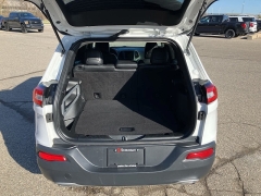 Used 2016 Jeep Cherokee 4WD 4dr Limited at Maxx Loans near ,