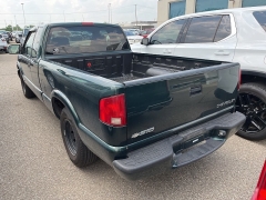 Used 2003 Chevrolet S-10 Ext Cab 123" WB LS at Maxx Loans near ,