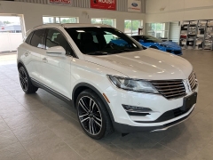 Used 2017 Lincoln MKC 4d SUV AWD Reserve at Maxx Loans near St. Adrian, MI