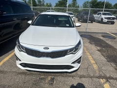 Used 2020  Kia Optima LX Auto at Maxx Loans near St&period; Adrian&comma; MI
