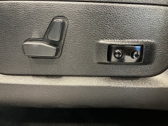 Used 2016 Ram 1500 4WD Crew Cab 140.5" Outdoorsman at Maxx Loans near St. Adrian, MI