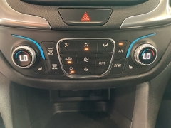 Used 2021 Chevrolet Equinox FWD 4dr LT w/1LT at Suburban Ford of Sterling Heights near Sterling Heights, MI