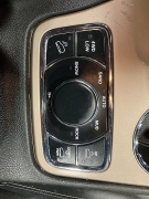 Used 2014  Jeep Grand Cherokee 4d SUV 4WD Overland at Maxx Loans near St&period; Adrian&comma; MI