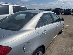 Used 2009  Pontiac G6 4d Sedan at Maxx Loans near St&period; Adrian&comma; MI