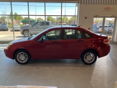 Used 2010 Ford Focus 4d Sedan SE at Suburban Ford of Sterling Heights near Sterling Heights, MI