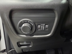 Used 2023  Jeep Grand Cherokee Laredo 4x4 at Maxx Loans near St&period; Adrian&comma; MI
