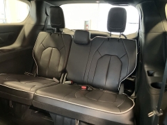 Used 2026  Chrysler Pacifica Limited FWD at Maxx Loans near St. Adrian, MI