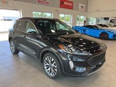 Used 2022 Ford Escape Titanium AWD at Maxx Loans near St. Adrian, MI