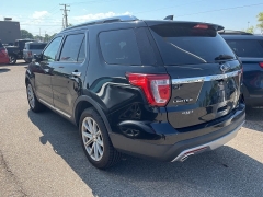 Used 2017 Ford Explorer 4d SUV 4WD Limited at Maxx Loans near St. Adrian, MI