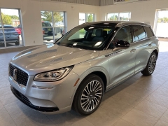 Used 2022  Lincoln Corsair Reserve AWD at Maxx Loans near St. Adrian, MI