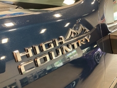 Used 2021 Chevrolet Silverado 3500HD 4WD Crew Cab High Country at Suburban Ford of Sterling Heights near Sterling Heights, MI