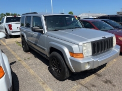 Used 2007 Jeep Commander 4WD 4dr Sport at Maxx Loans near St. Adrian, MI