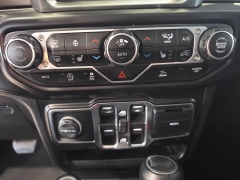 Used 2022  Jeep Wrangler Unlimited Sahara 4x4 at Maxx Loans near St&period; Adrian&comma; MI